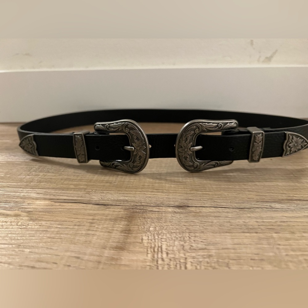 Women’s belt